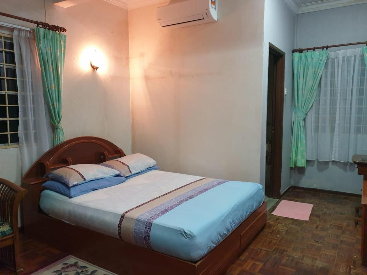 Lavender Impian Homestay Kajang Exterior foto