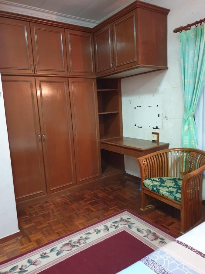 Lavender Impian Homestay Kajang Exterior foto