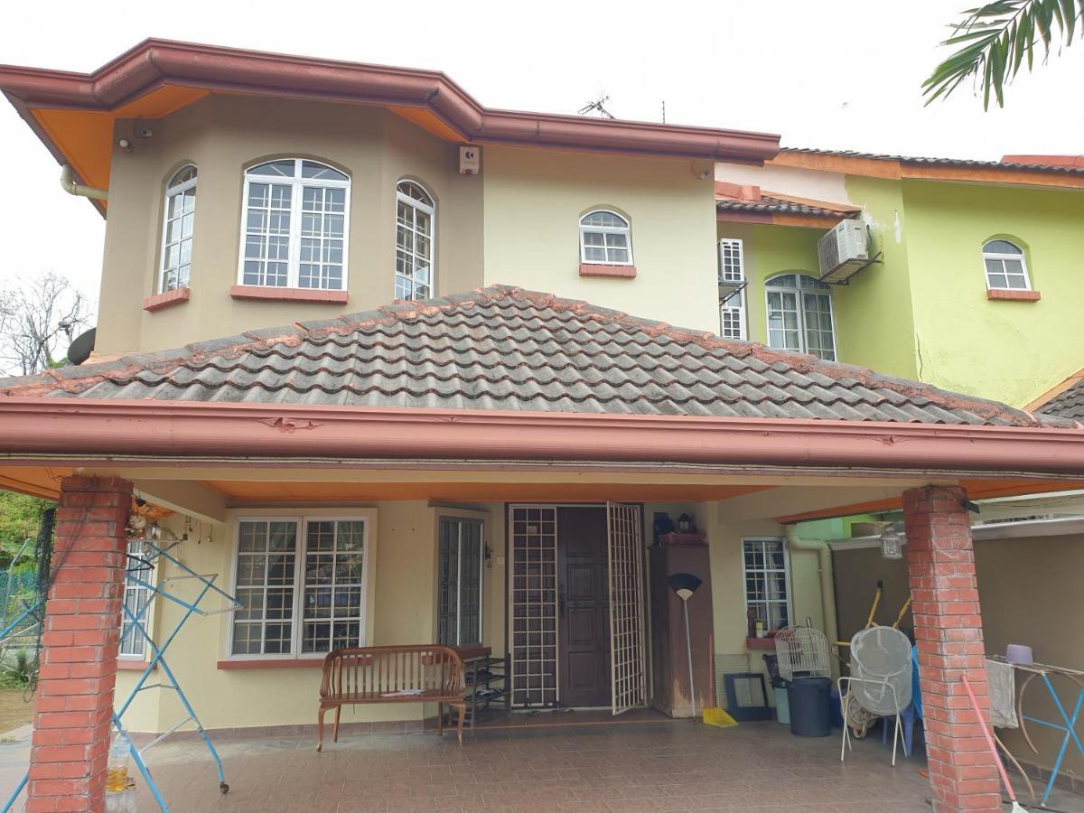 Lavender Impian Homestay Kajang Exterior foto